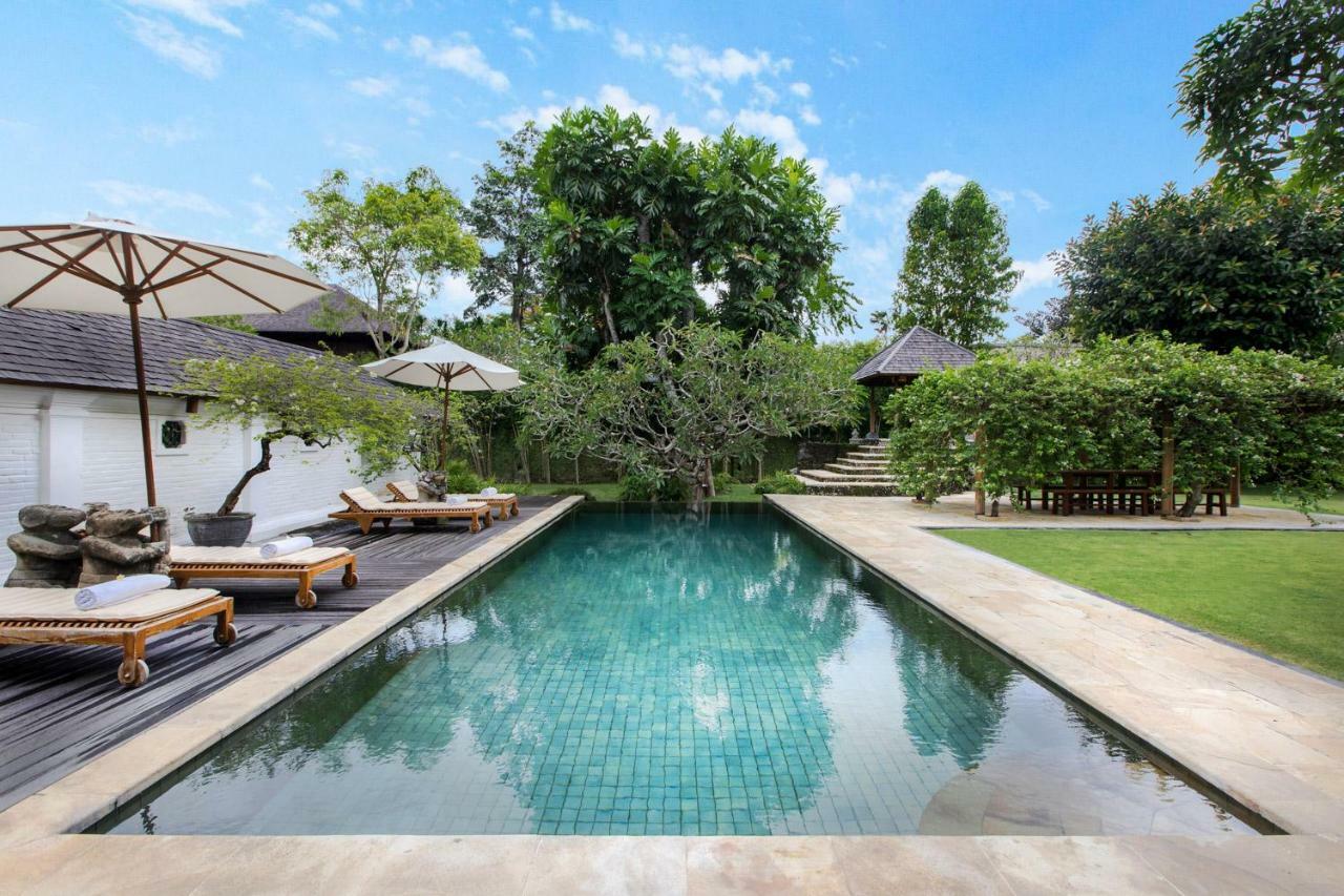 Villa Wantilan Putih Sanur Buitenkant foto